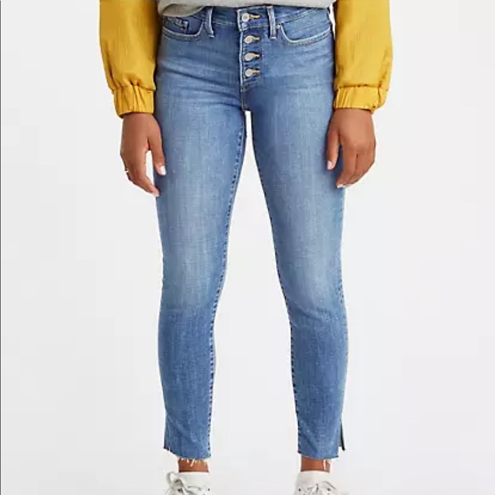 Levis button fly skinny jeans, size 24